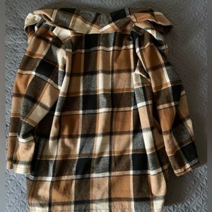Selling my trench coast throw over jacket. Cute for the holidays!